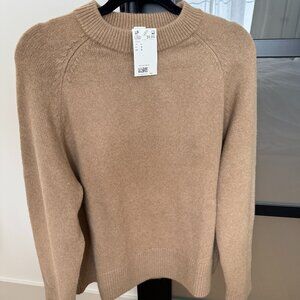 H&M Womens Tan Beige Sweater NWT Size L